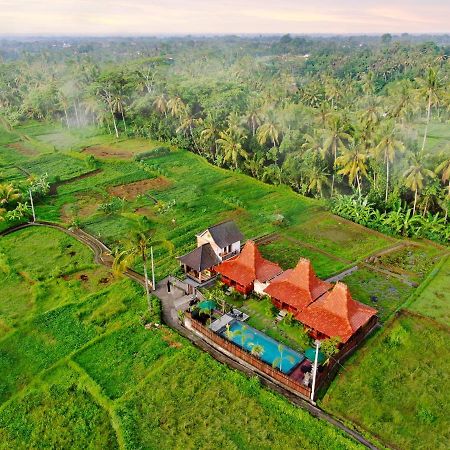 One Bedroom Grand Javanese Joglo Ubud 1 외부 사진